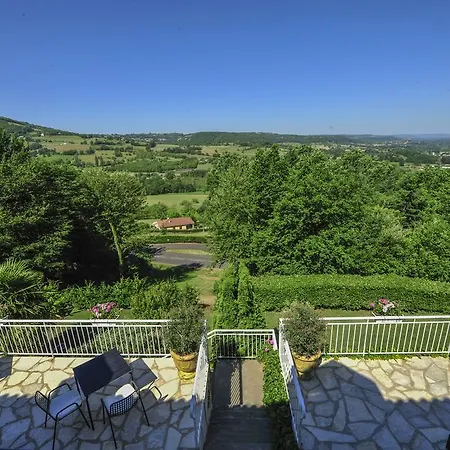 בית הארחה Ric 4*