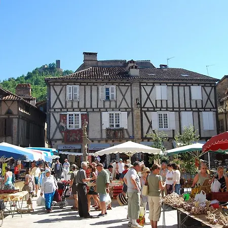 בית הארחה Ric 4*